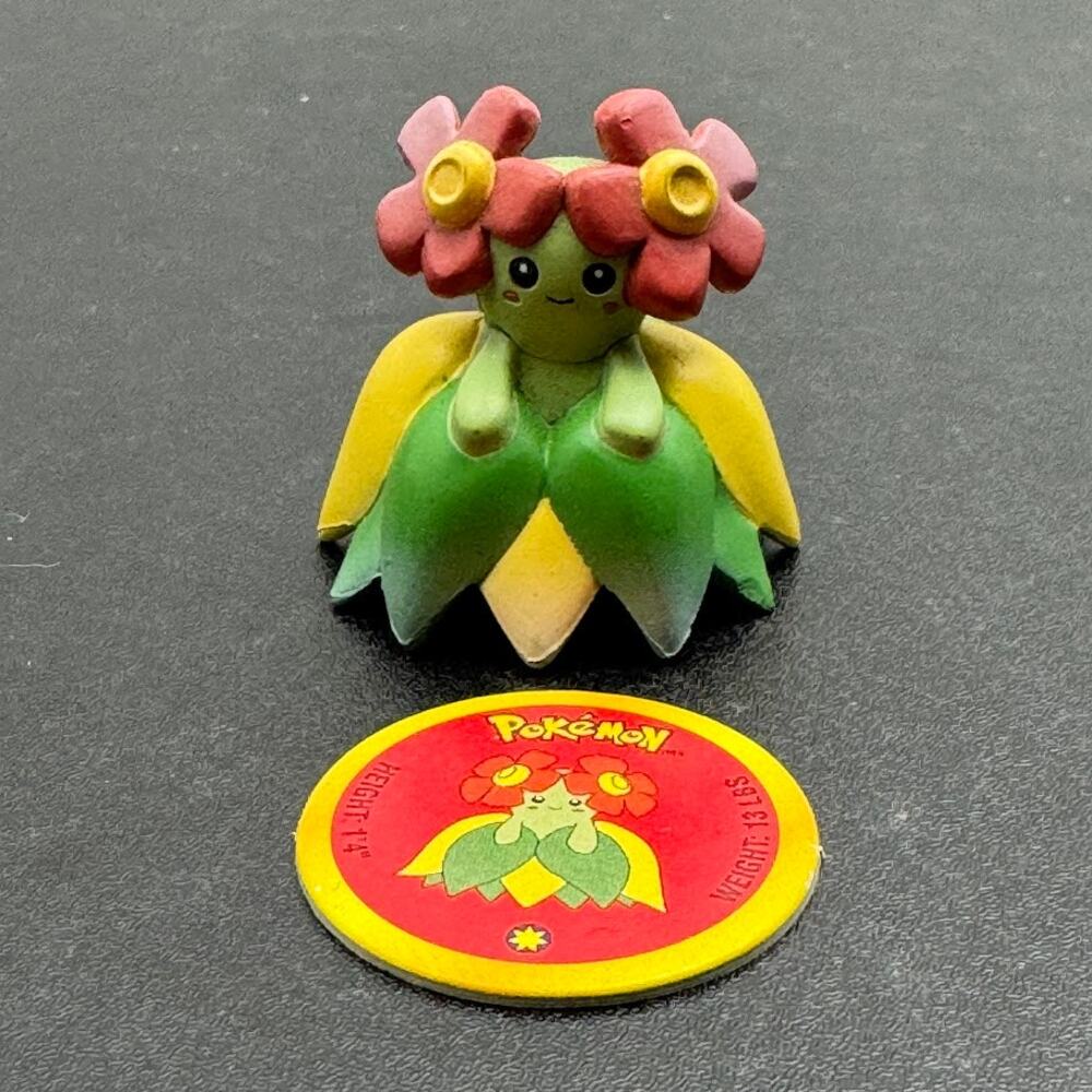 Bellossom Tomy Pokemon Vintage PVC Figure With Coin CGTSJ 2000
